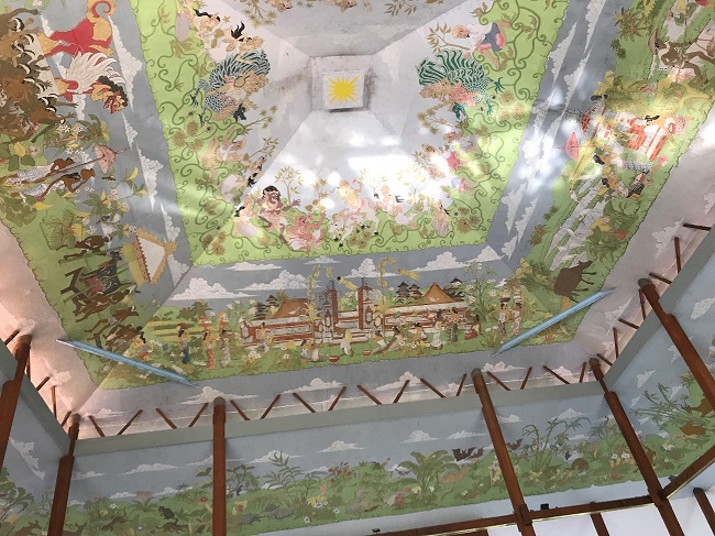 メリア・バリ 天井にある巨大な絵柄